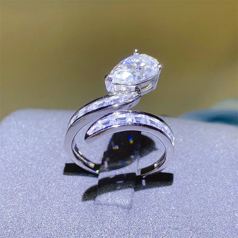 She Wears Glory™ Divine Radiance Moissanite Bypass Ring - She Wears Glory Beverly Hills