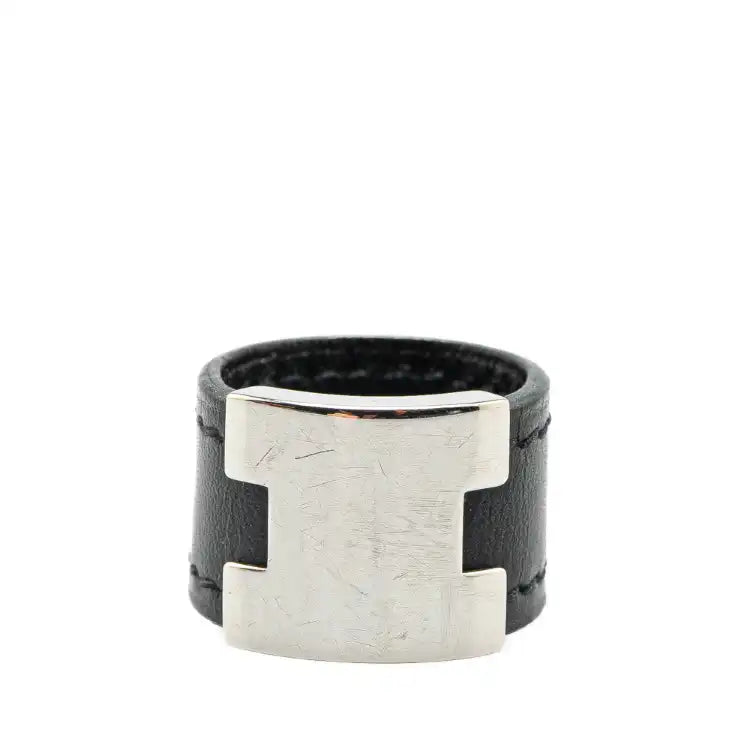 Hermès Leather and Palladium Plated Lurie Ring Previous product Leather and Palladium Plate... Next product Leather and Wood Whistle Pe...