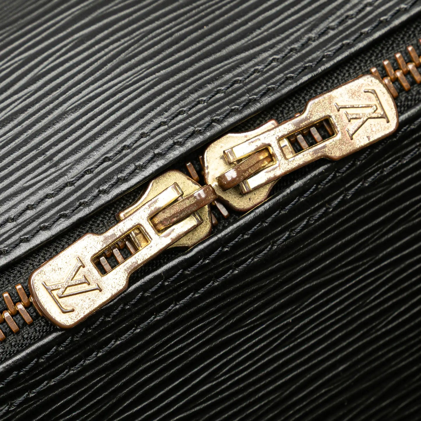Louis Vuitton Epi Keepall 50
