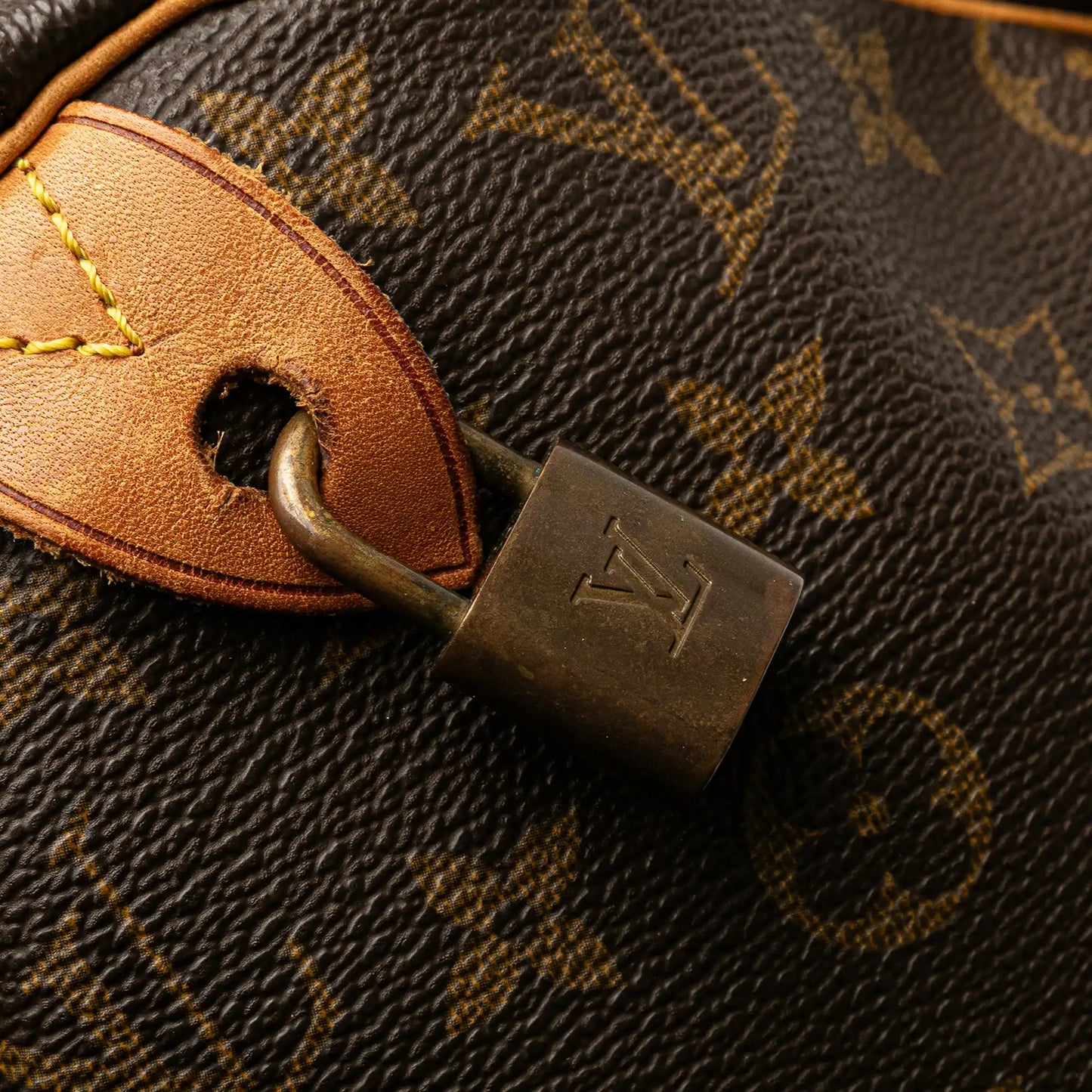 Louis Vuitton Monogram Speedy 40