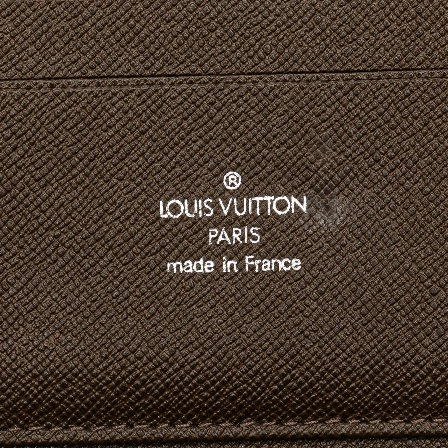 Louis Vuitton Taiga Atoll Organizer