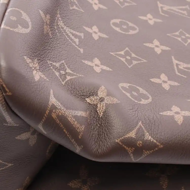 Louis Vuitton Autres Cuir Monogram Shopper Tote MM