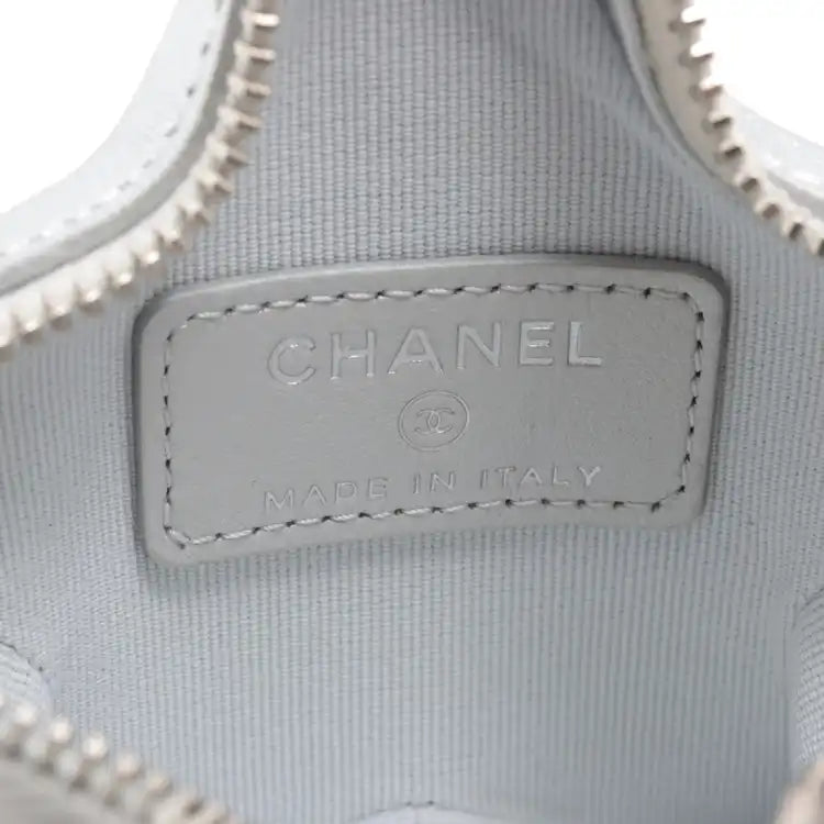 Chanel Metallic Lambskin Walk Of Fame Star Clip On Coin Purse