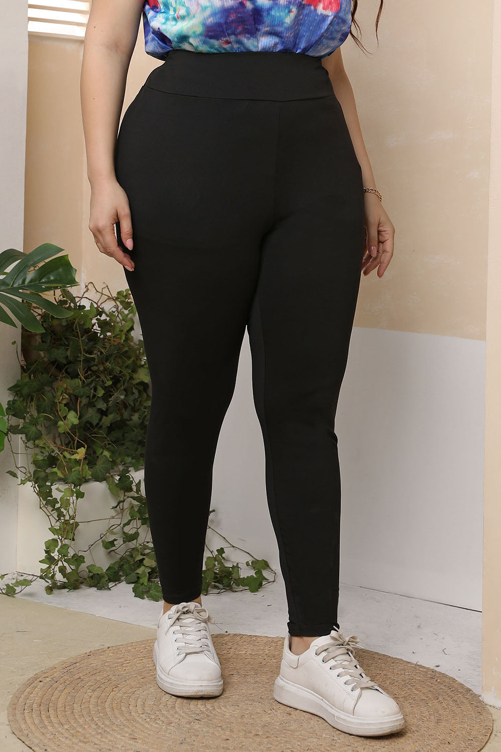 She Wears Glory™ “Steadfast Grace” Plus Size Skinny Pants - She Wears Glory Beverly Hills