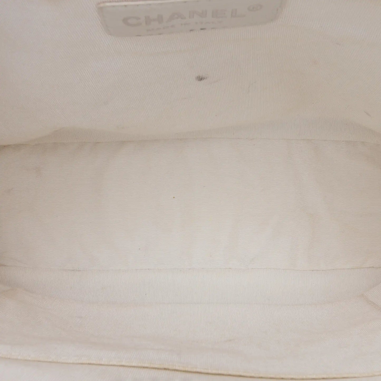 Chanel Caviar Petite Shopping Tote