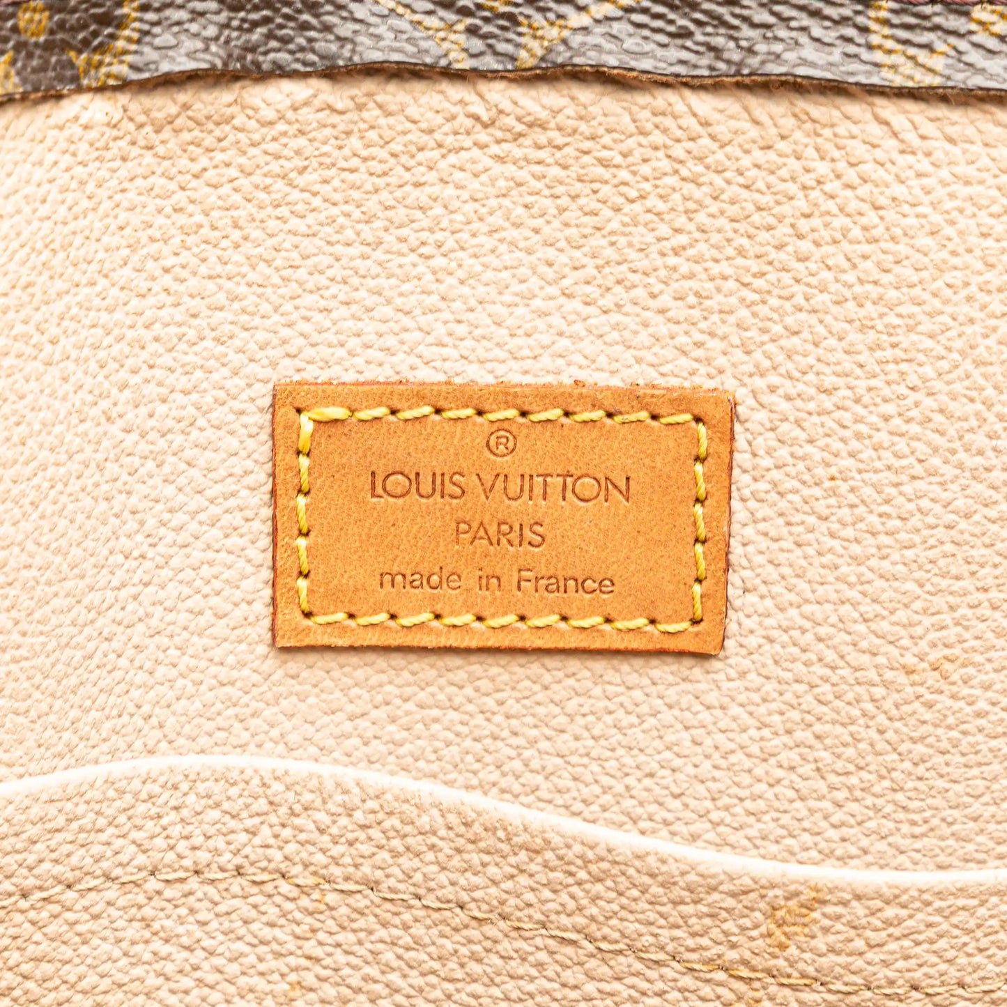 Louis Vuitton Monogram Sac Plat