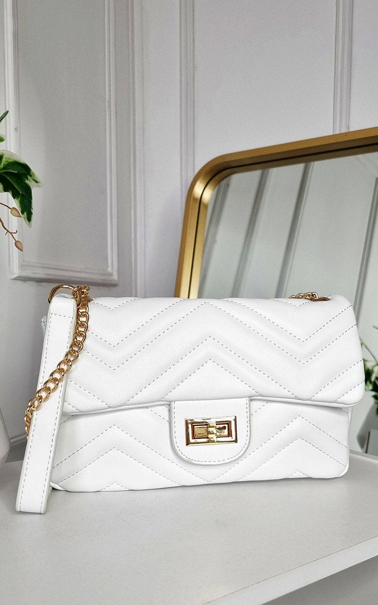 She Wears Glory™ Faux Leather Chain Strap Shoulder Bag