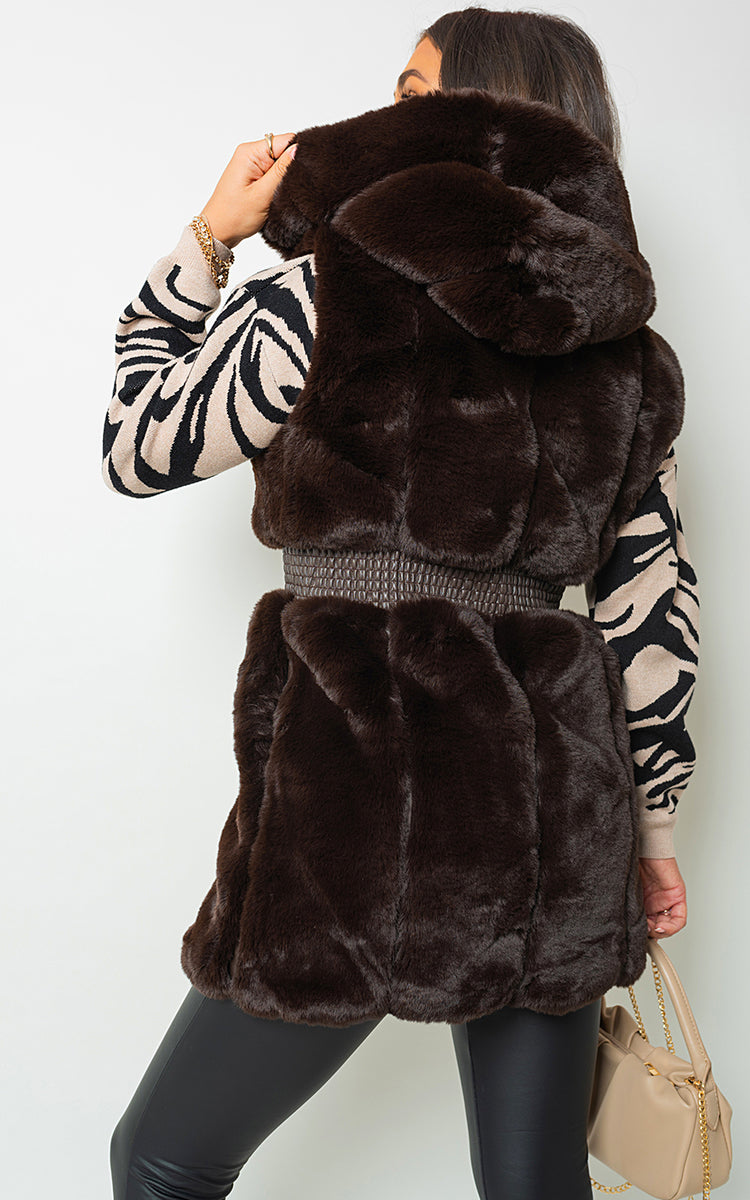She Wears Glory™ Faux Fur Zip Up Gilet
