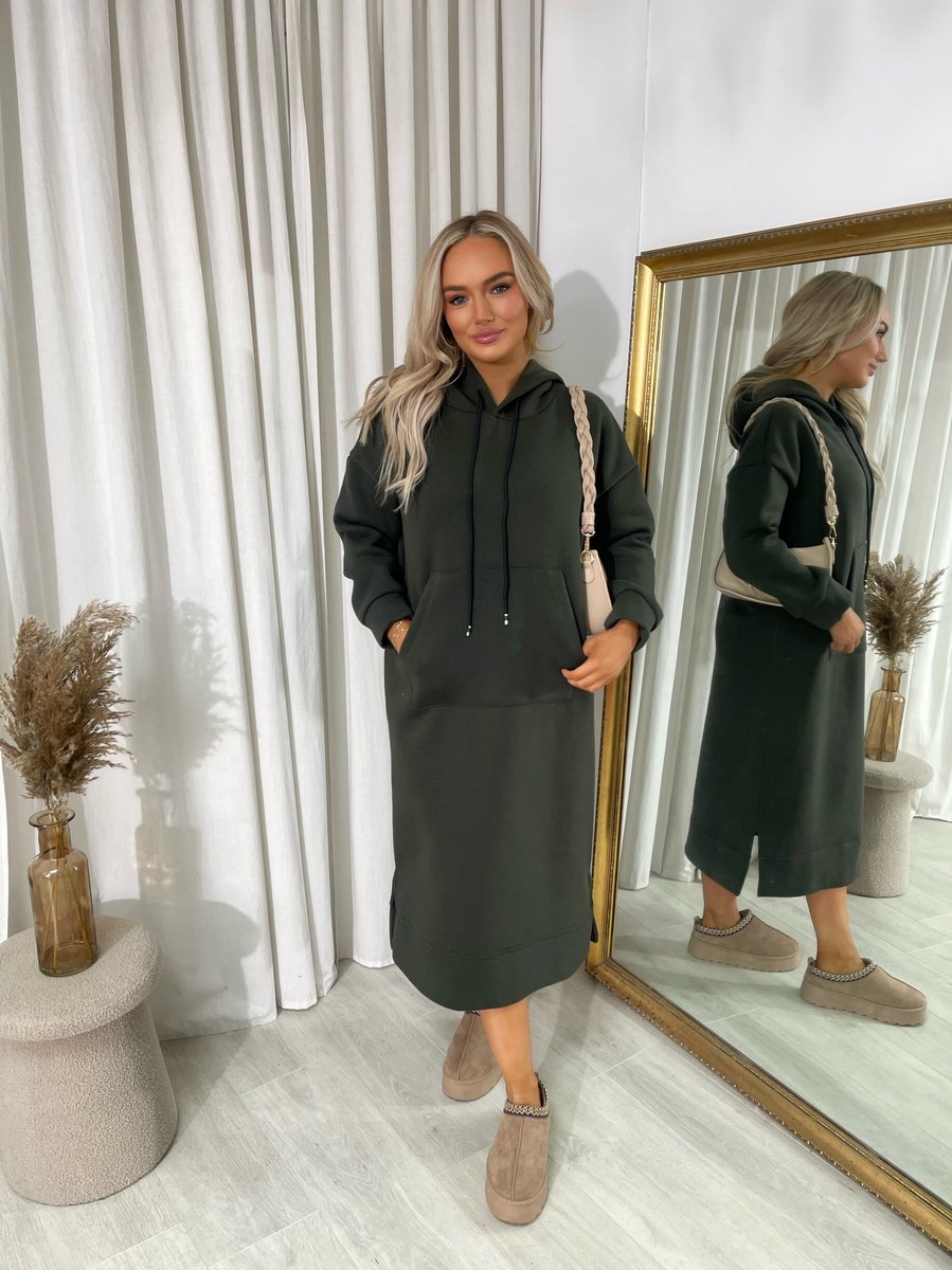 She Wears Glory™ Kangaroo Pocket Long Loose Hoodie