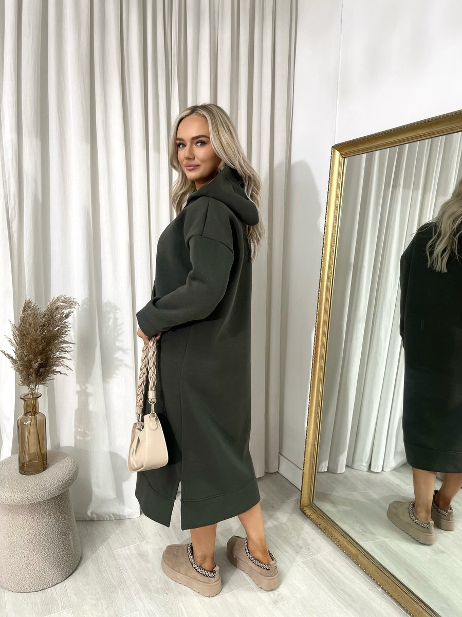 She Wears Glory™ Kangaroo Pocket Long Loose Hoodie