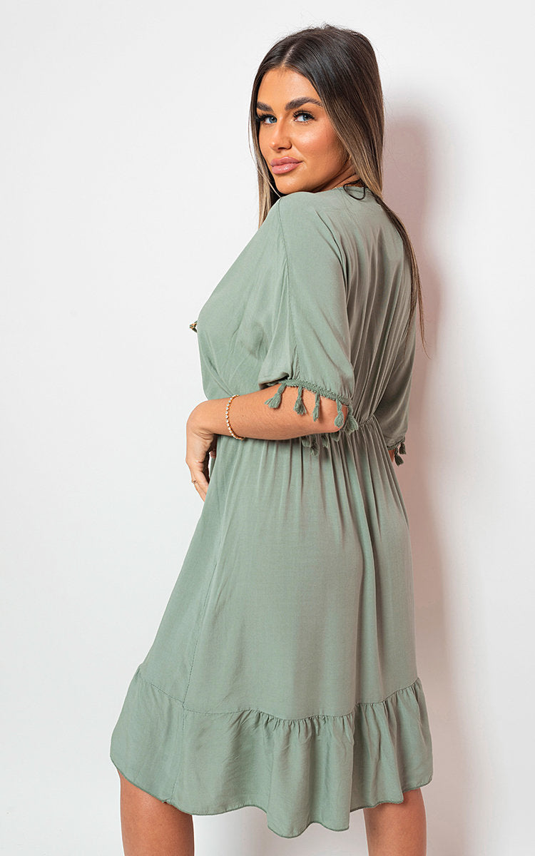She Wears Glory™ V-Neck Short Sleeve Midi Dress with Tassel Detail