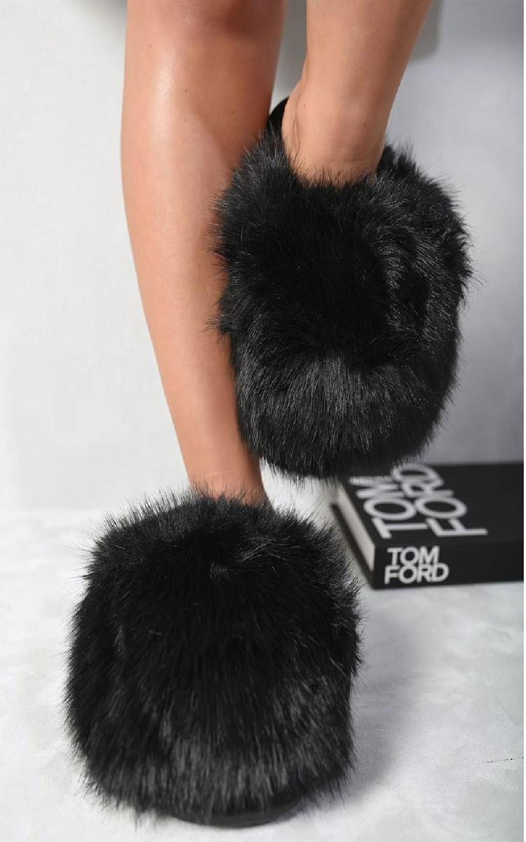 Fluffy Faux Fur Slippers - She Wears Glory Beverly Hills