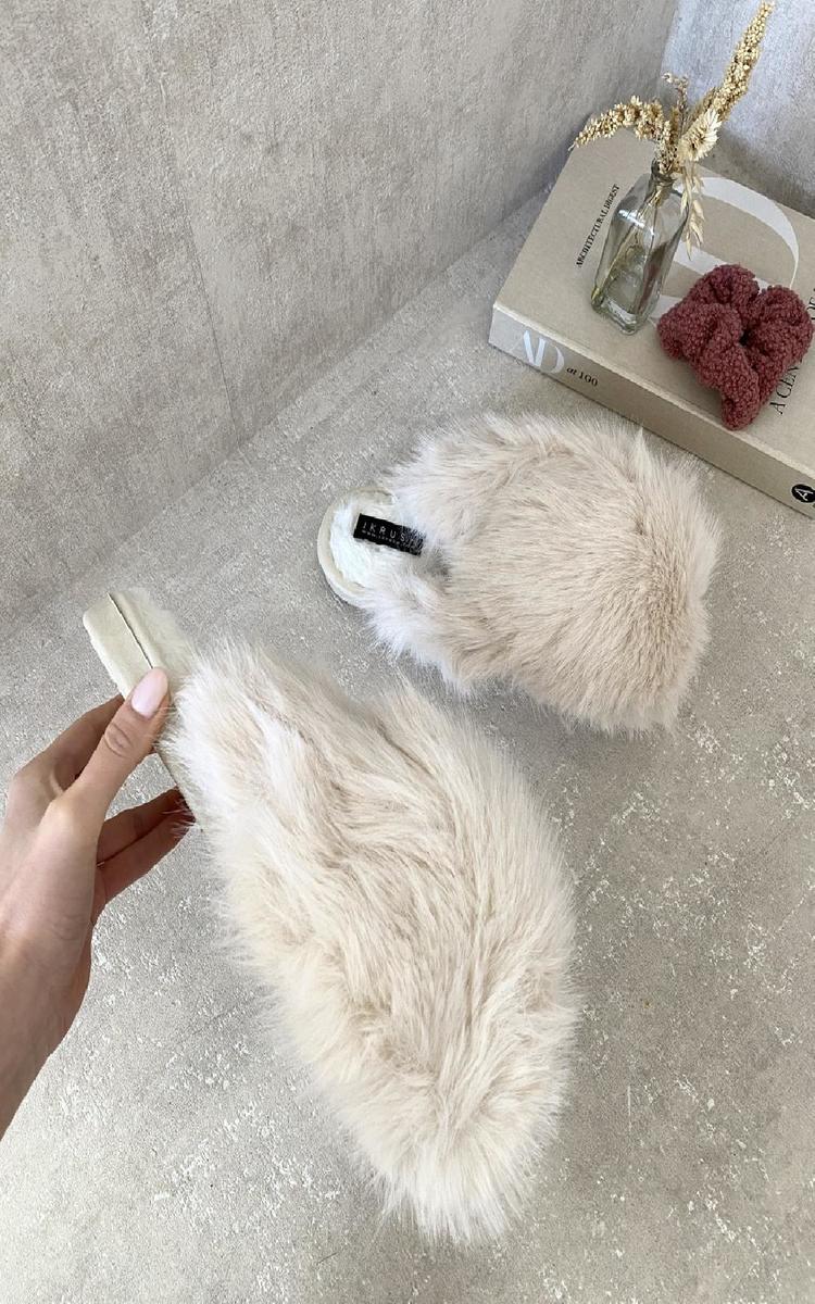Fluffy Faux Fur Slippers - She Wears Glory Beverly Hills