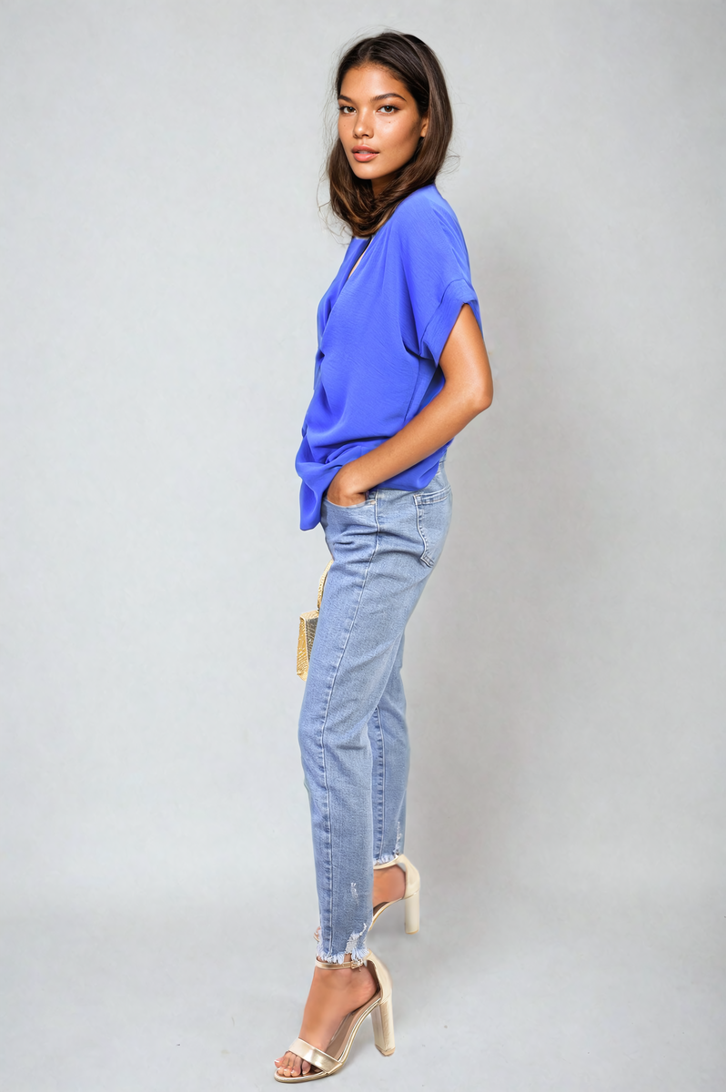 She Wears Glory™ V-Neck Twist Front Top