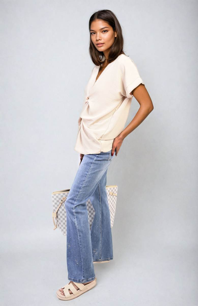 She Wears Glory™ V-Neck Twist Front Top