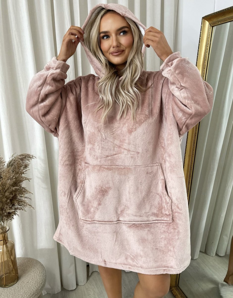 Oversized Fluffy Winter Blanket Hoodie - She Wears Glory Beverly Hills