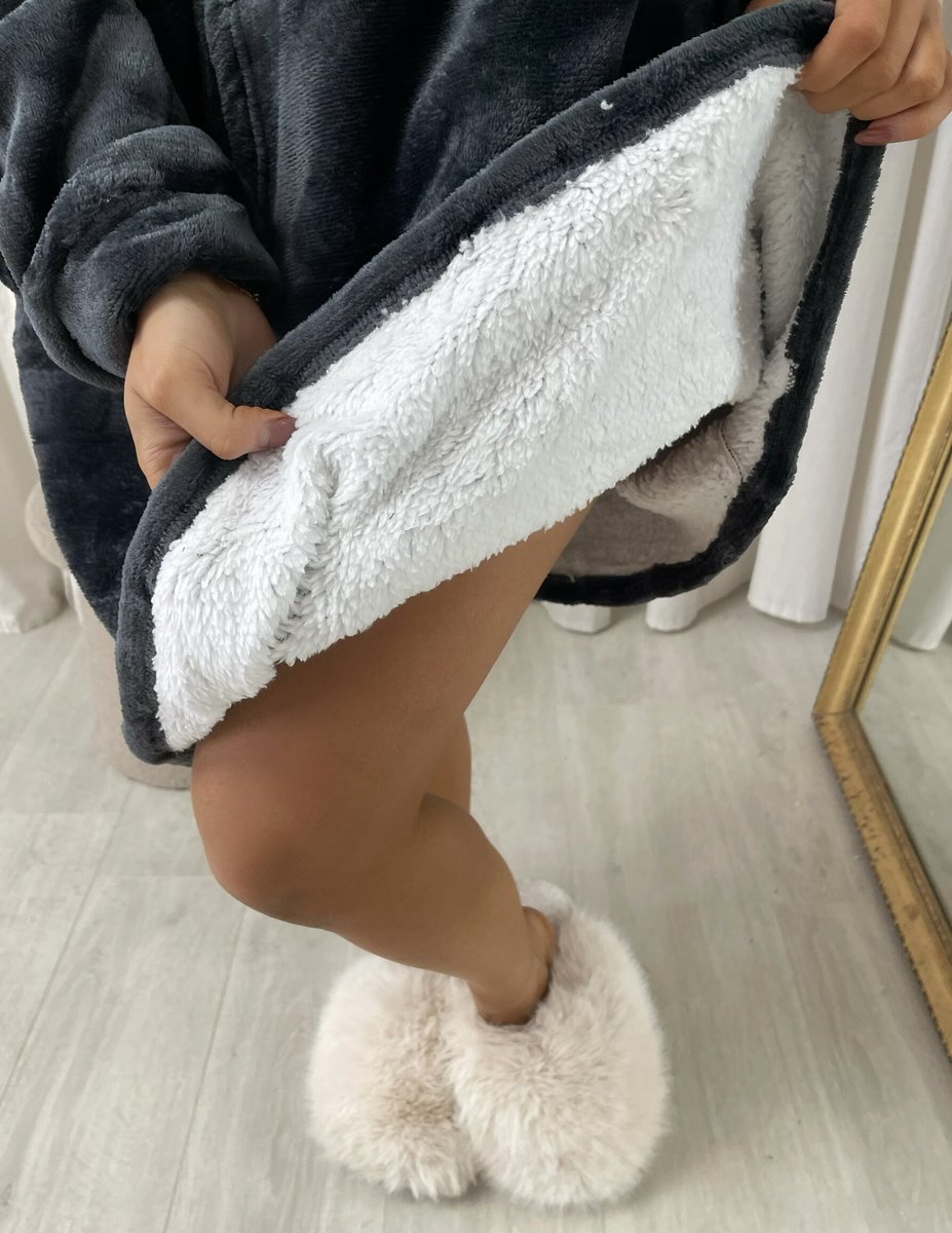 She Wears Glory™ Oversized Fluffy Winter Blanket Hoodie