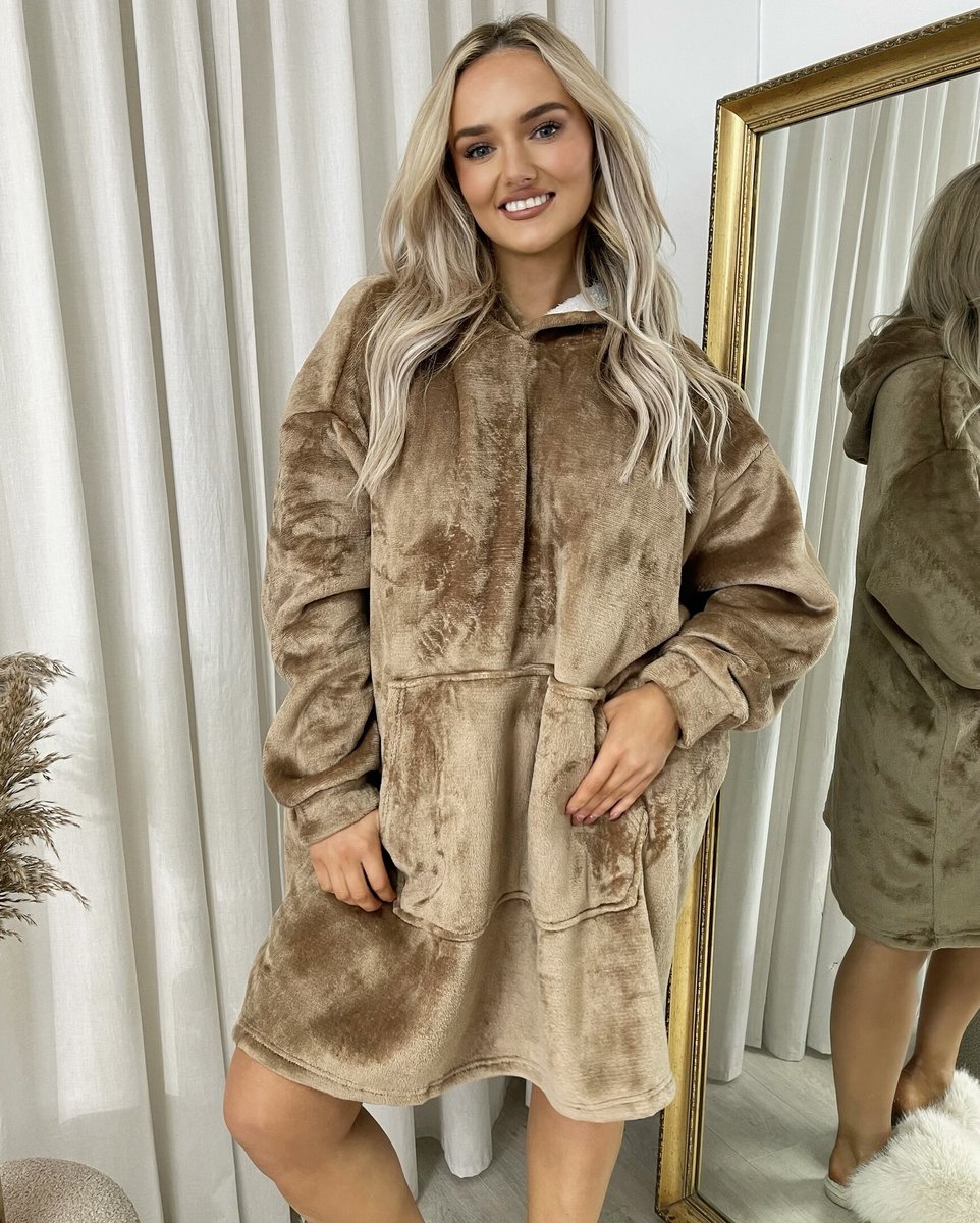 She Wears Glory™ Oversized Fluffy Winter Blanket Hoodie