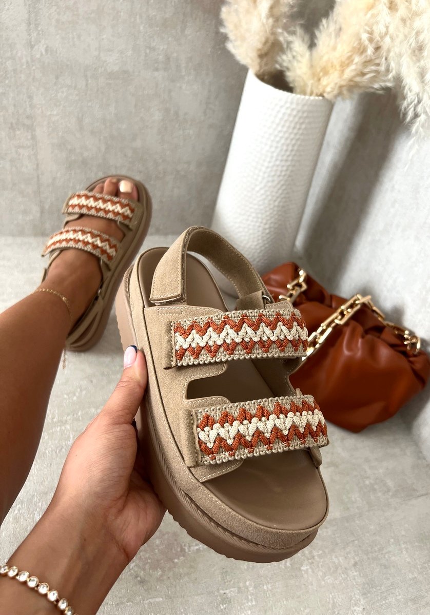 She Wears Glory™ Double Crochet Strap Crochet Chunky Sandals