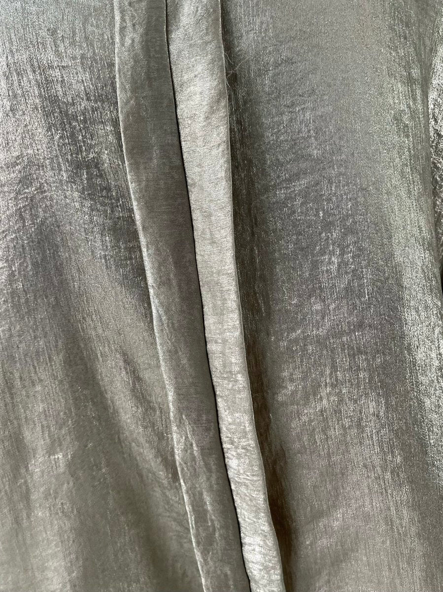 Metallic V-Neck Oversized Top - She Wears Glory Beverly Hills