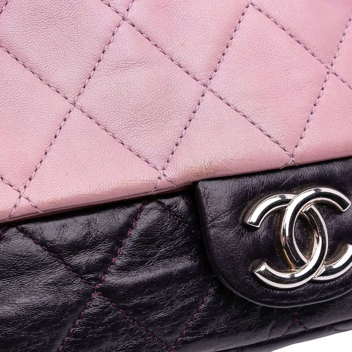 Chanel Medium Bicolor Lambskin and Calfskin CC Chain Flap