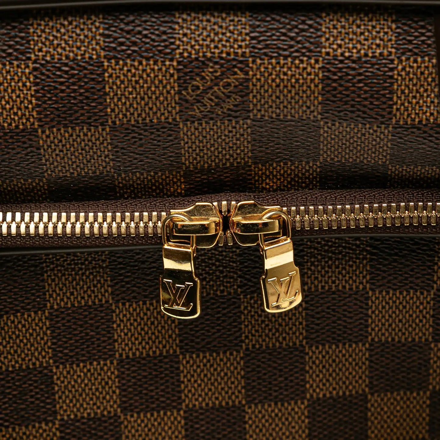 Louis Vuitton Damier Ebene Icare