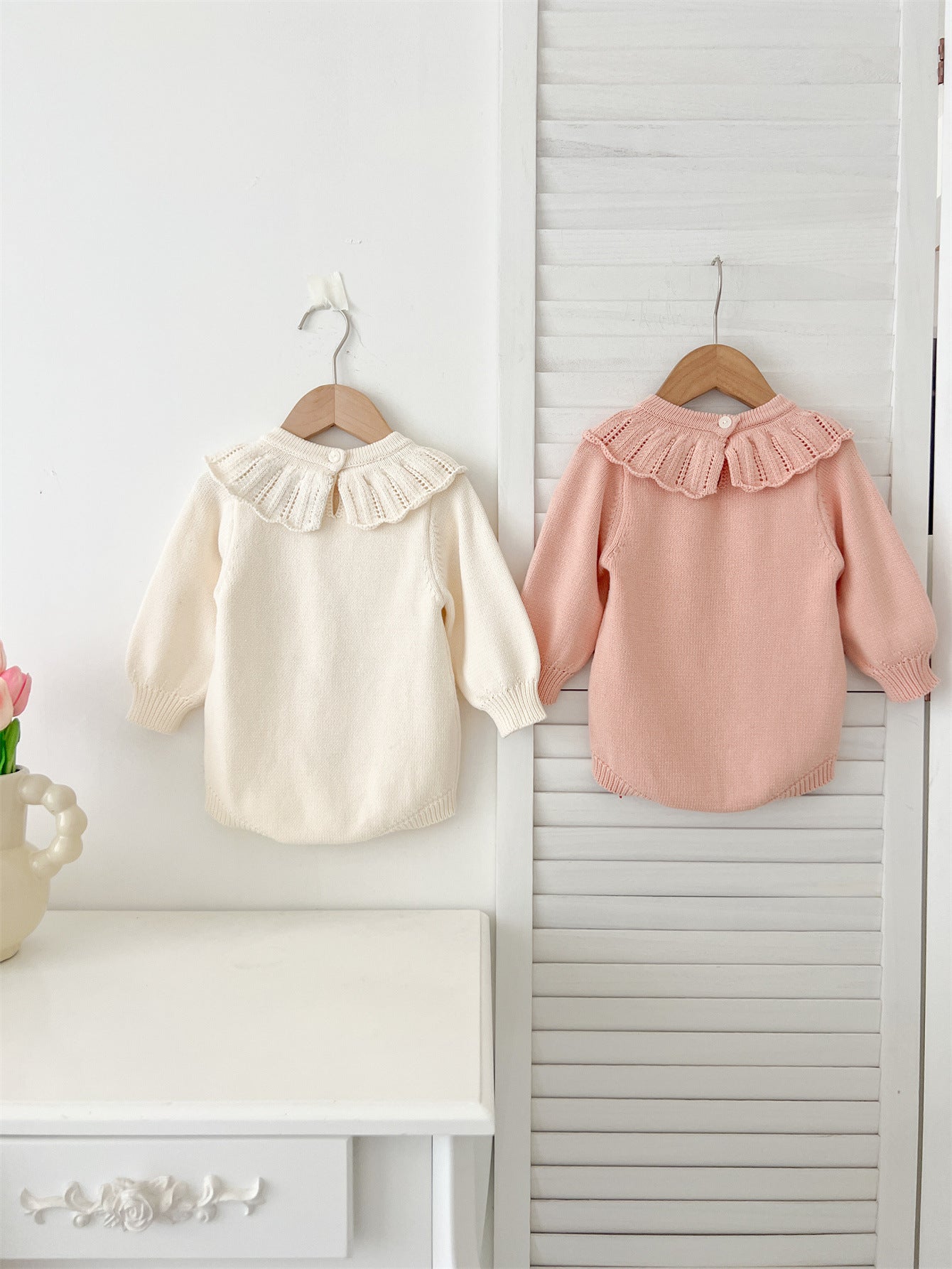 Autumn New Arrival Baby Girls Flowers and Butterfly Embroidery Pattern Long Sleeves Onesies with Collar-3