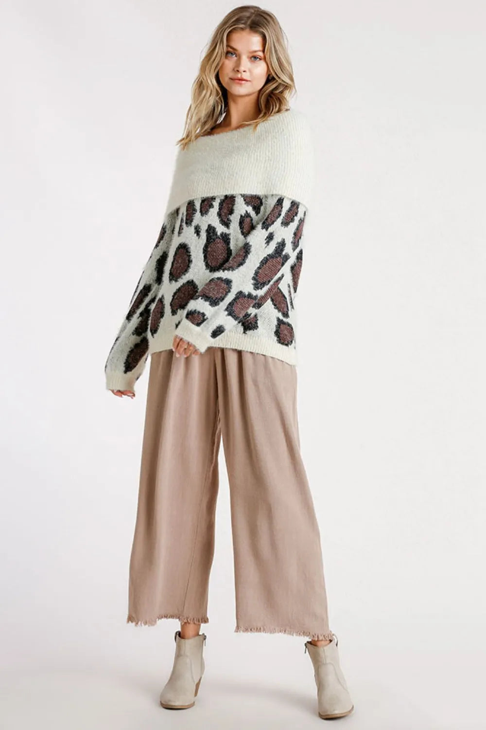 She Wears Glory™ Leopard Off-Shoulder Long Sleeve Sweater - She Wears Glory Beverly Hills