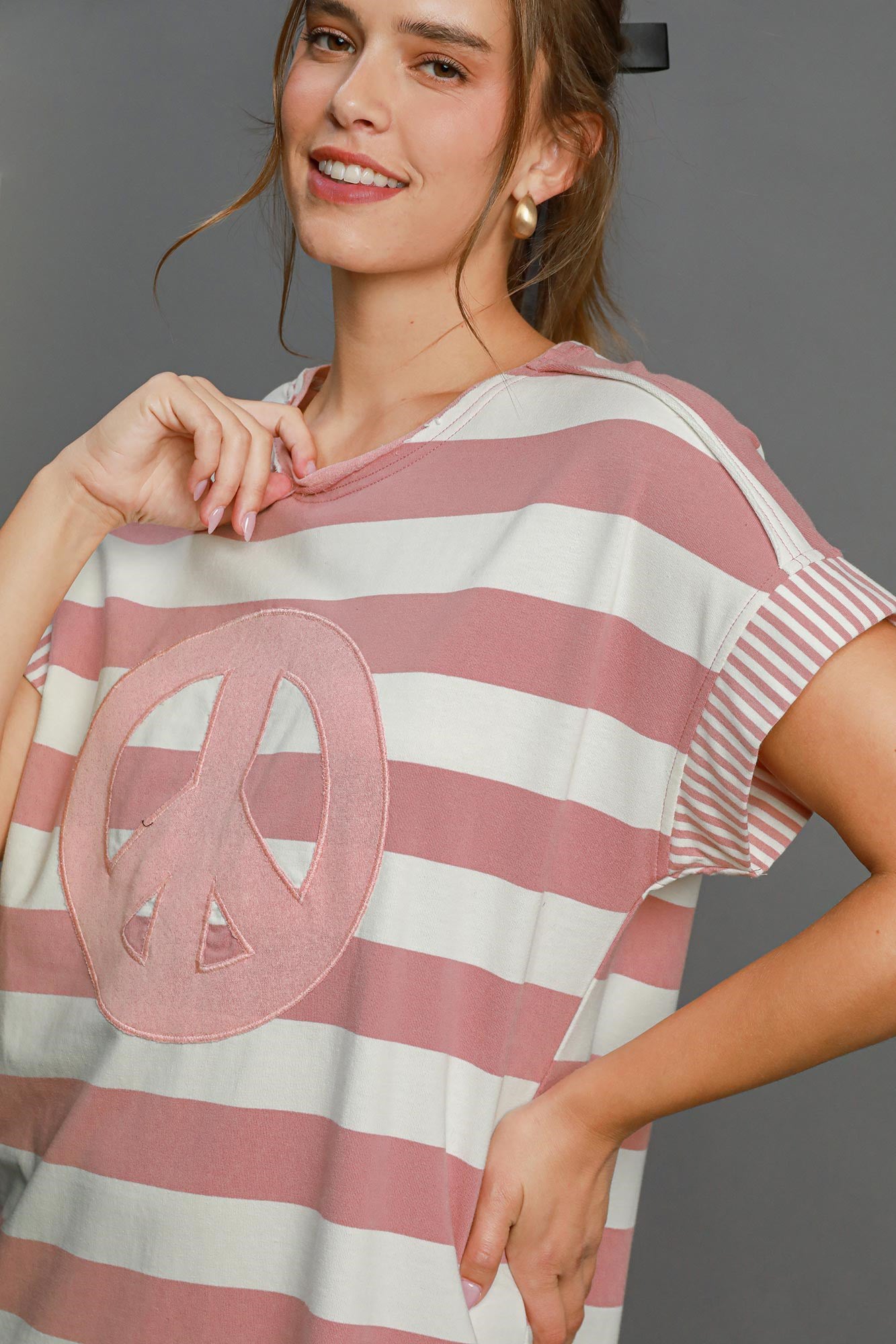 She Wears Glory™ Striped Peace Appliqué Dress – Laid-Back Grace with a Message of Stillness - She Wears Glory Beverly Hills