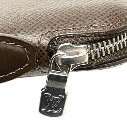Louis Vuitton Taiga Atoll Organizer