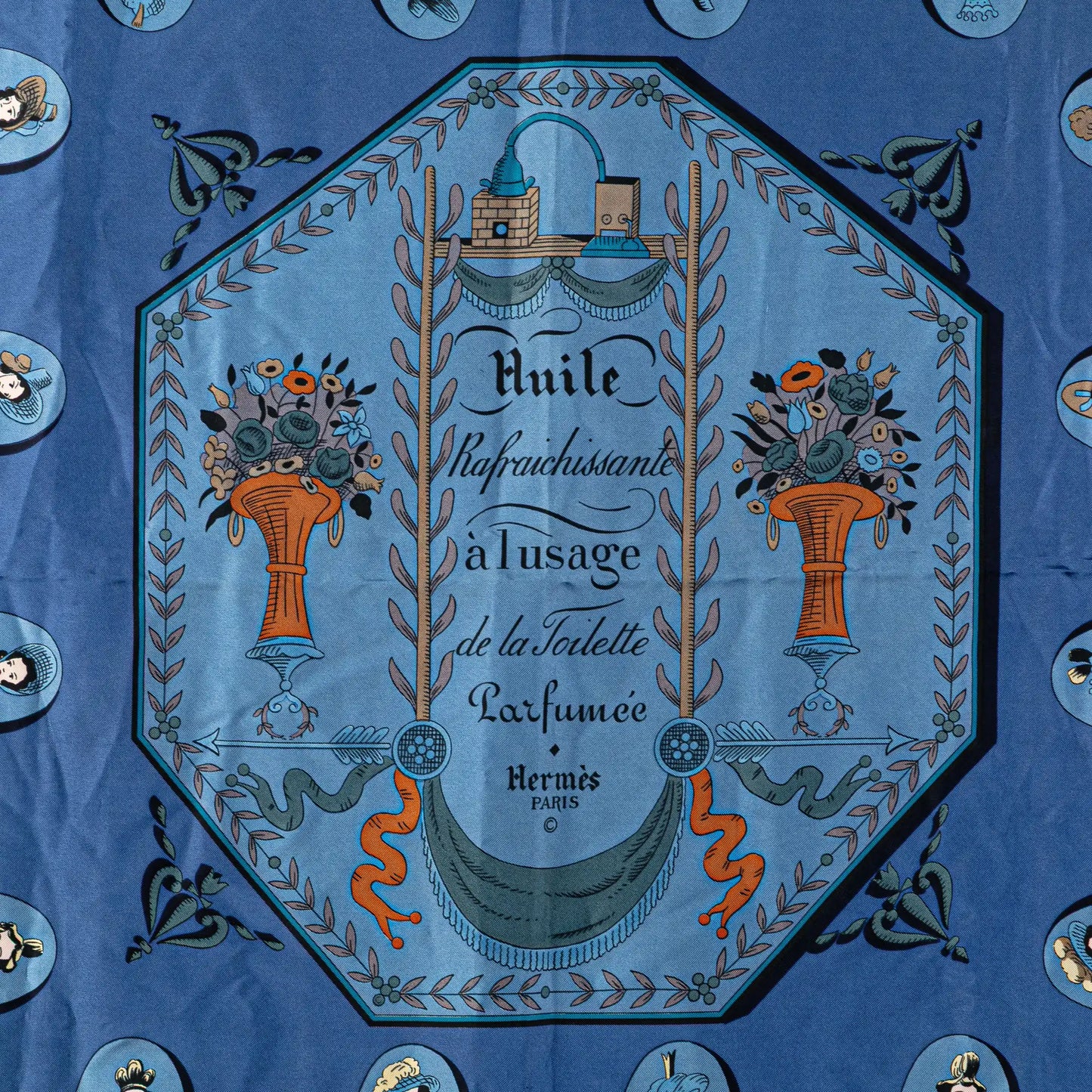 Hermès Huile Rafraichissante a L Usage de la Toilette Parfumee Silk Scarf