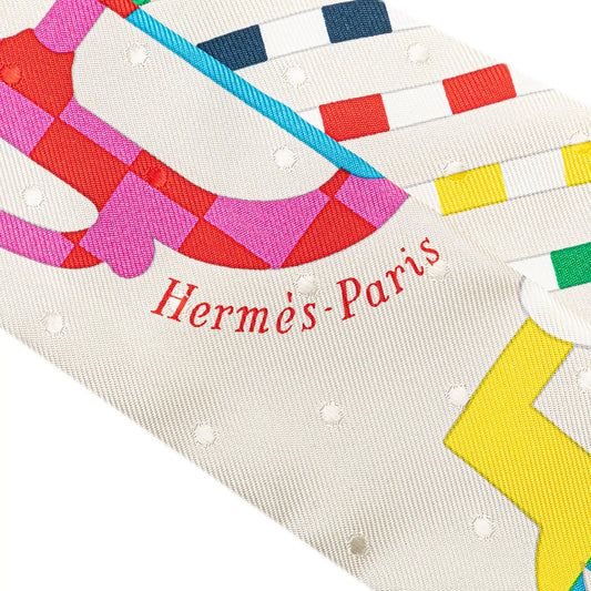 Hermès Bouclerie Moderne Plumetis Silk Twilly Scarf