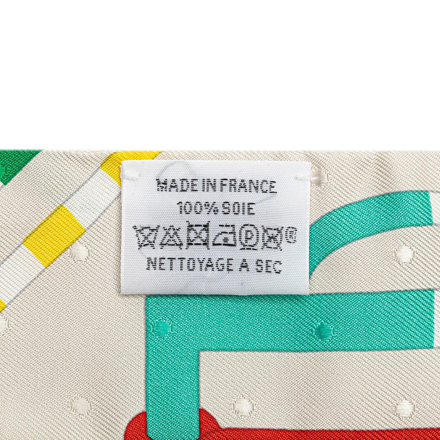 Hermès Bouclerie Moderne Plumetis Silk Twilly Scarf