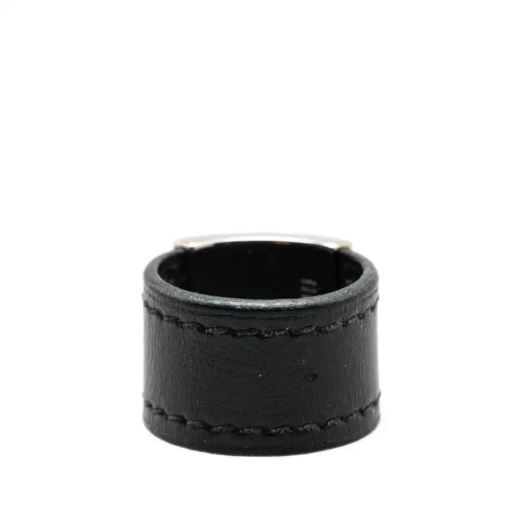 Hermès Leather and Palladium Plated Lurie Ring Previous product Leather and Palladium Plate... Next product Leather and Wood Whistle Pe...