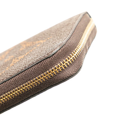 Louis Vuitton Monogram Giant Zippy Coin Purse