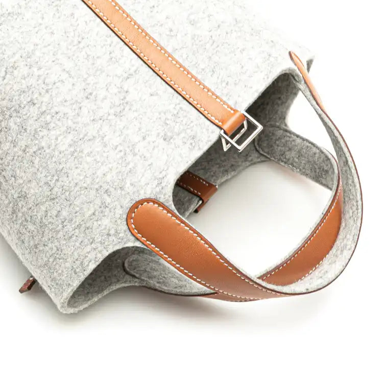 Hermès Feutre and Swift Picotin Lock 18