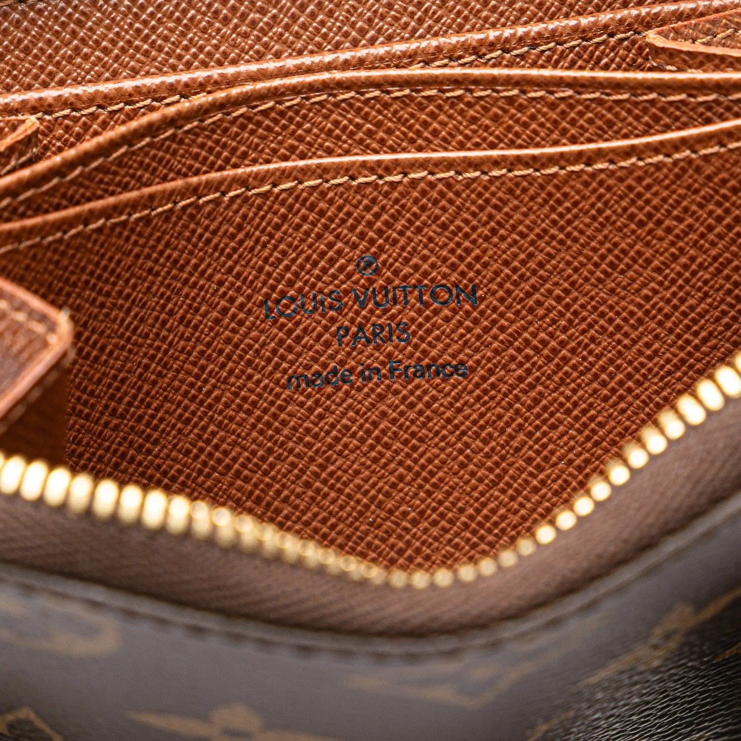 Louis Vuitton Monogram Zippy Coin Purse
