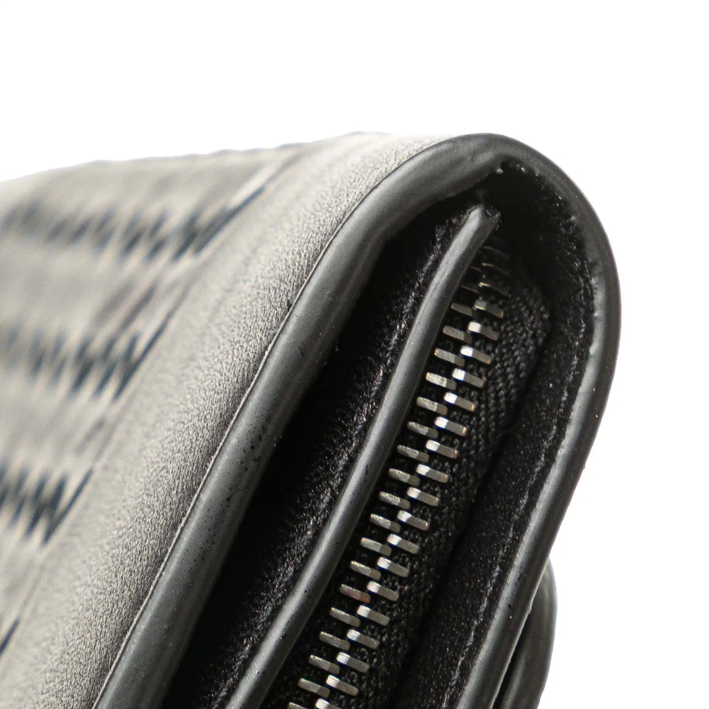 Bottega Veneta Nappa Intrecciato Grommet Scalloped Edge Long Wallet