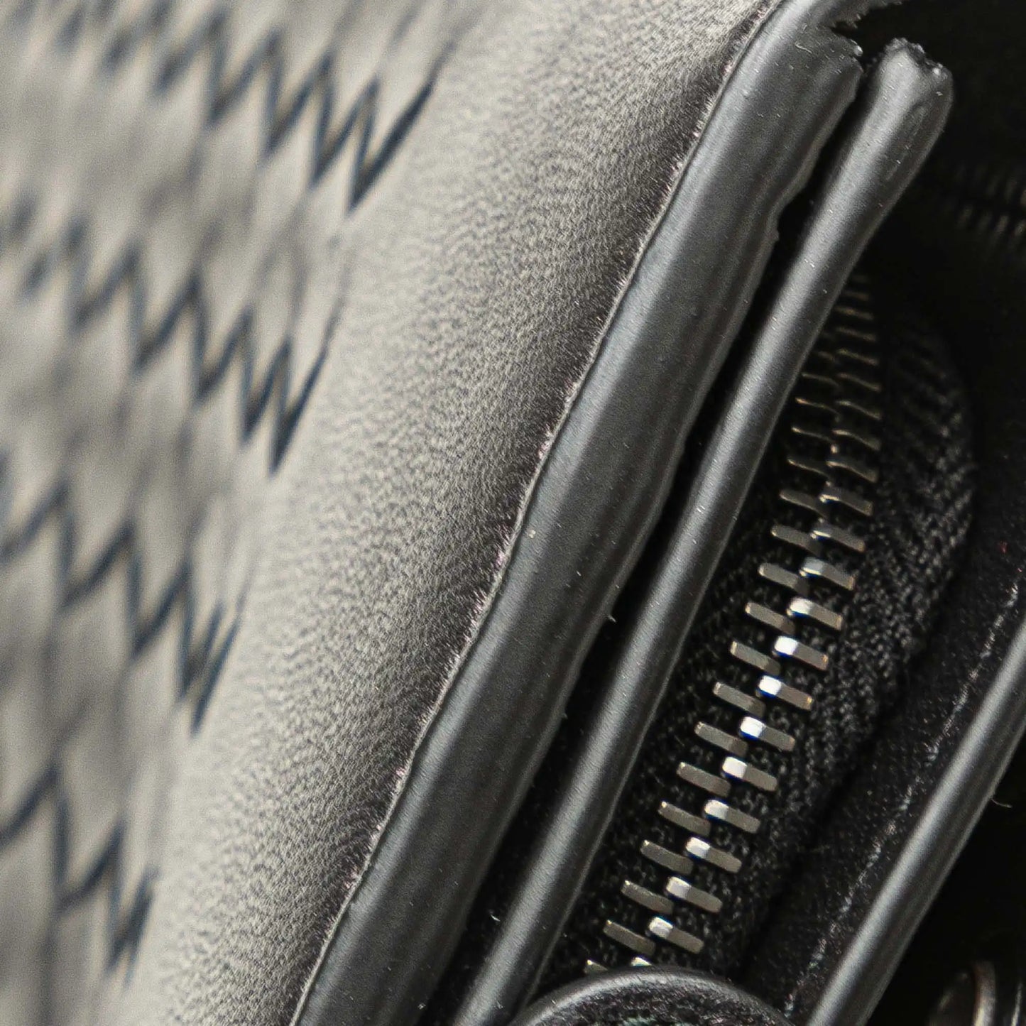 Bottega Veneta Nappa Intrecciato Grommet Scalloped Edge Long Wallet