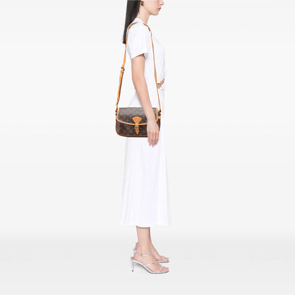 Louis Vuitton Monogram Sologne