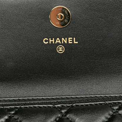 Chanel Quilted Calfskin Maxi Pearls Clutch With Chain