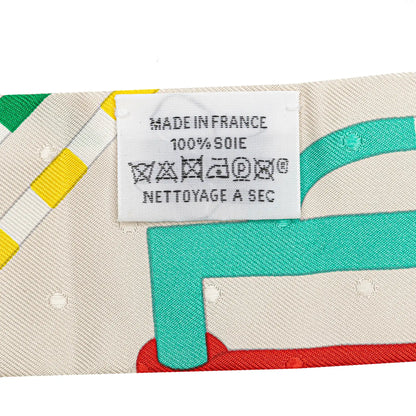 Hermès Bouclerie Moderne Plumetis Silk Twilly Scarf