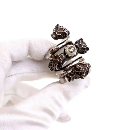 Gucci Silver Plated Faux Pearl Tiger Heads Double Wrap Ring