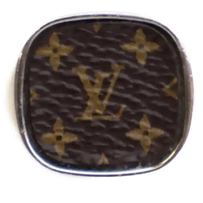 Louis Vuitton Monogram PadLock Signet Ring