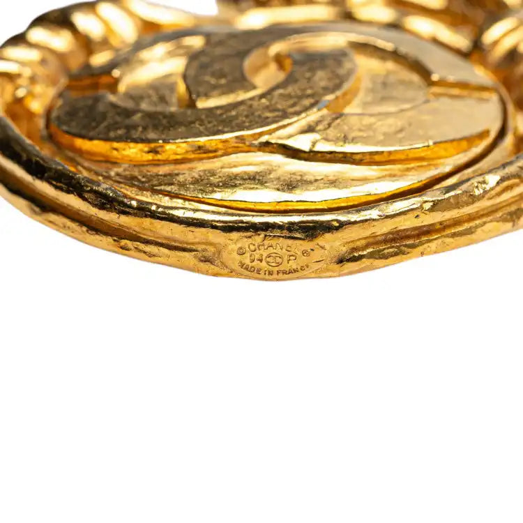Chanel Gold Plated CC Round Mirror Pendant Necklace
