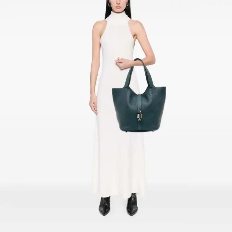 Hermès Clemence Picotin Lock 26
