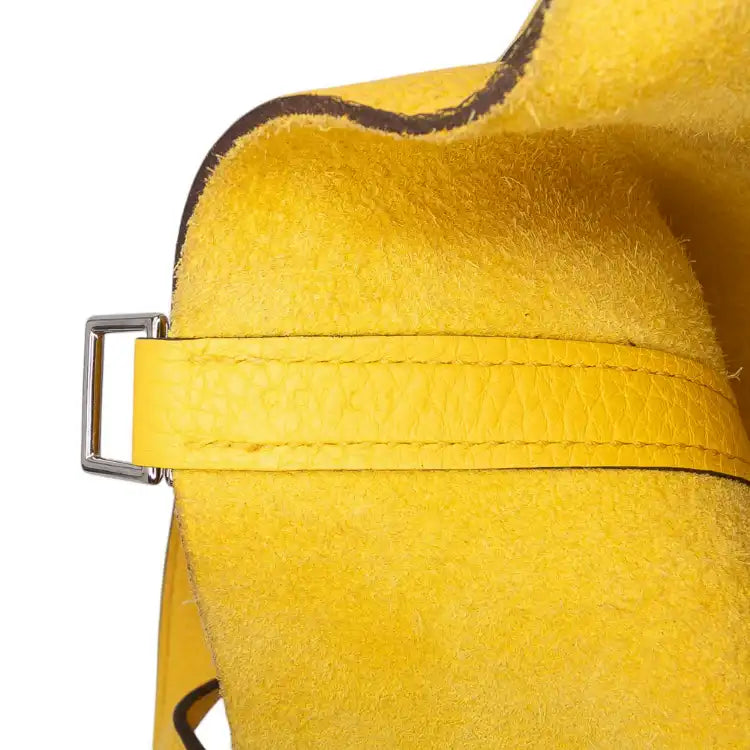 Hermès Clemence Picotin Lock 22