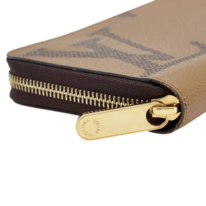 Louis Vuitton Monogram Giant Reverse Zippy Wallet