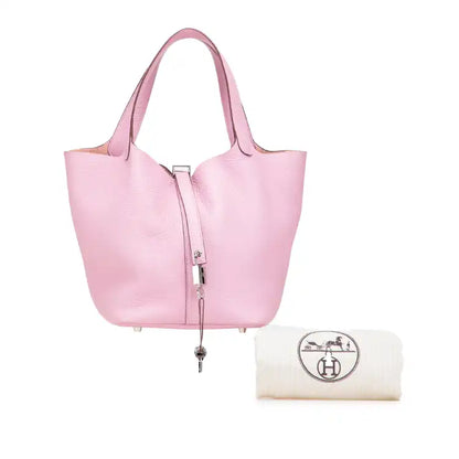 Hermès Clemence Picotin Lock 22