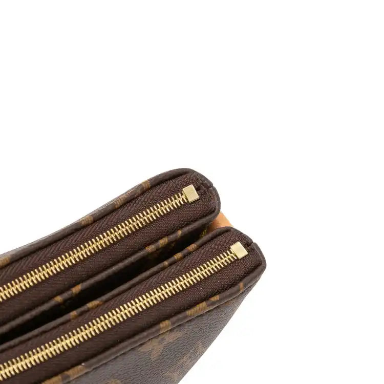 Louis Vuitton Monogram Pochette Liv